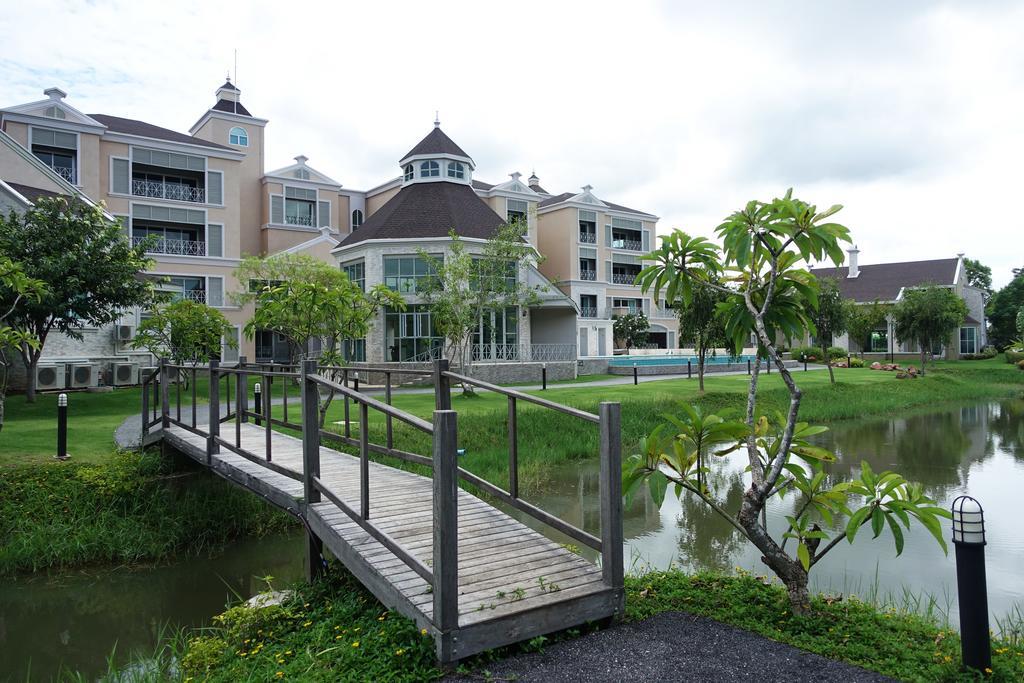 Apartamento Baan Rub Lom By Jane Pak Chong Exterior foto