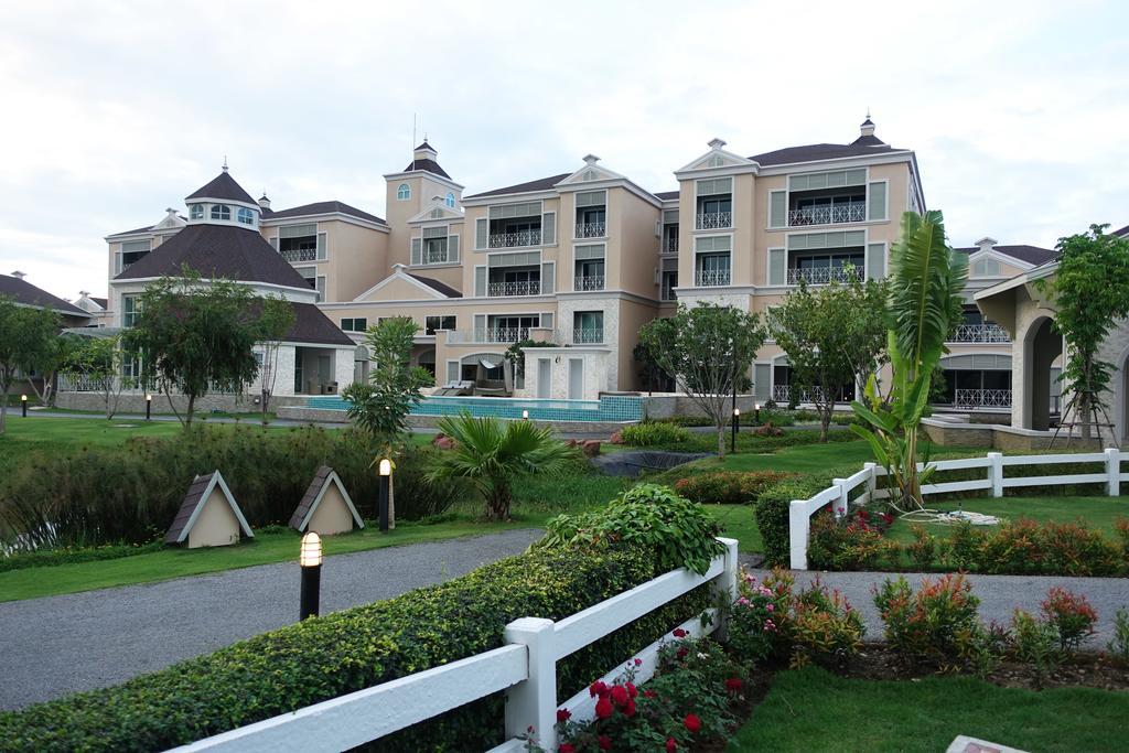 Apartamento Baan Rub Lom By Jane Pak Chong Exterior foto